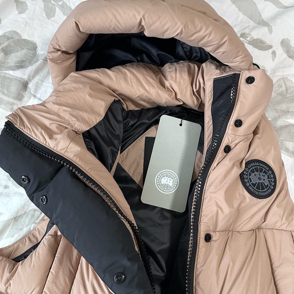 Canada Goose Junction Puffer Vest - Picture 5 of 12